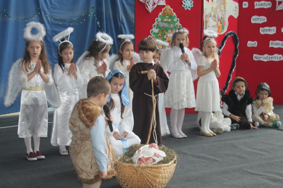 SZKOLNE JASEŁKA W NIEDZICY