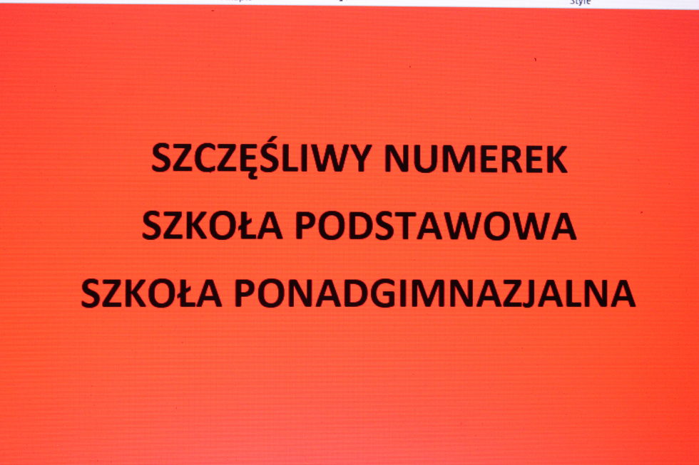 SZCZĘŚLIWY NUMEREK