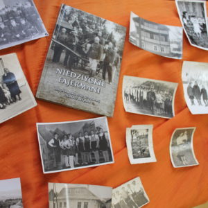 BIBLIOTEKA ZAPRASZA DO UDZIAŁU W AKCJI „NIEDZICA W STAREJ FOTOGRAFII”