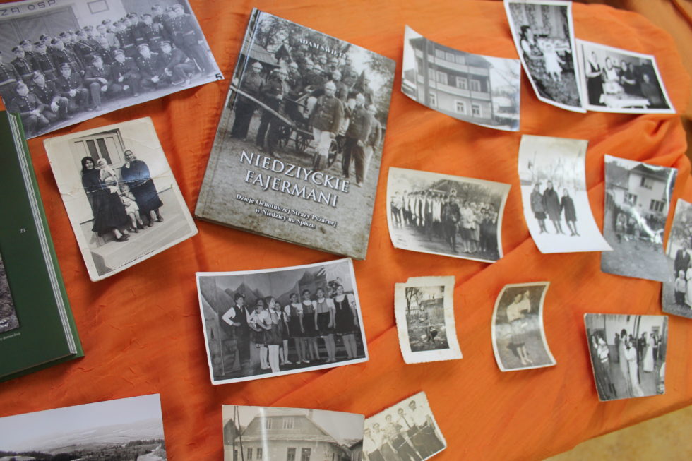 BIBLIOTEKA ZAPRASZA DO UDZIAŁU W AKCJI „NIEDZICA W STAREJ FOTOGRAFII”