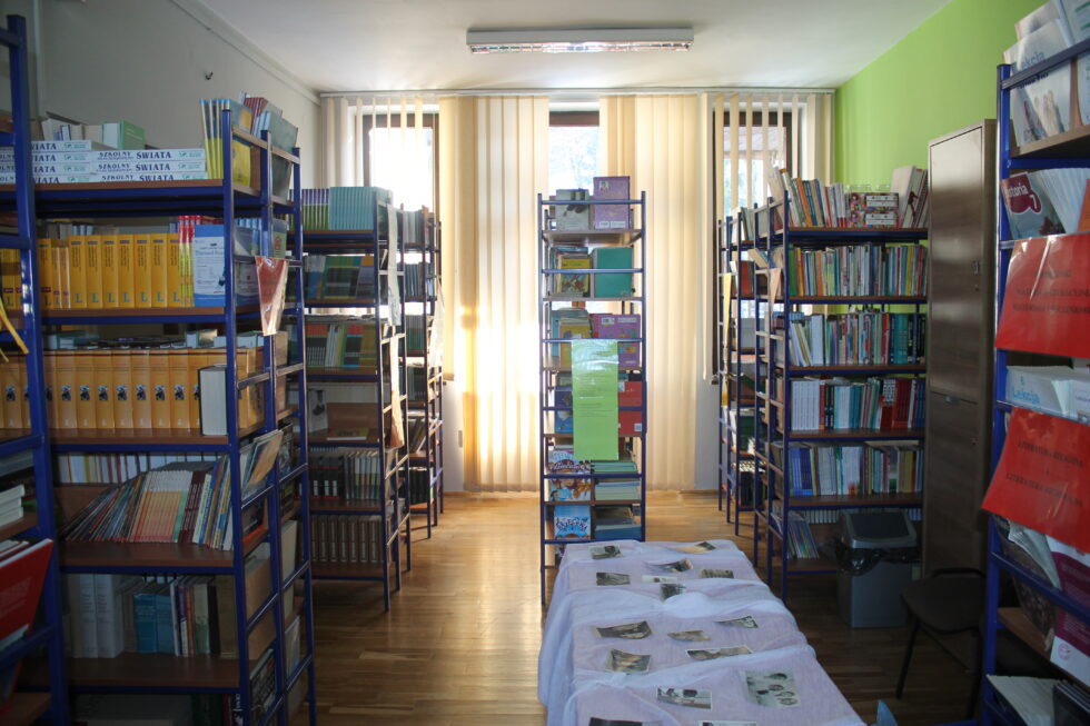 BIBLIOTEKA CZYNNA DLA UCZNIA W GODZINACH (od dnia 21.02.2022 r.)